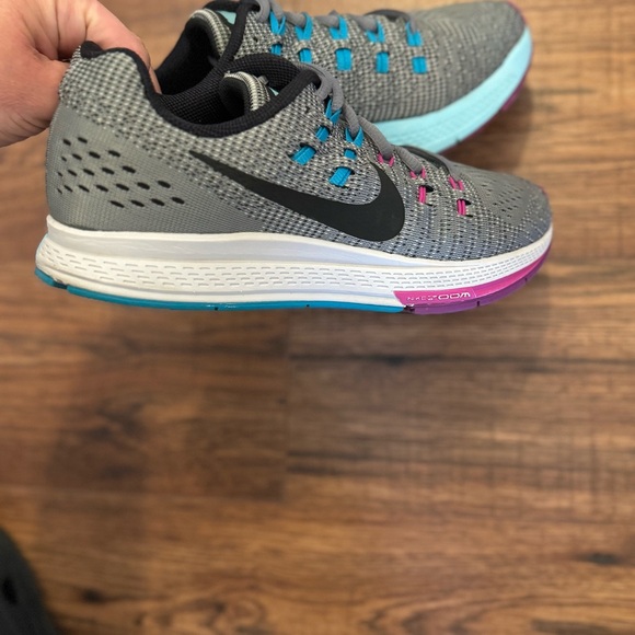 Nike Zoom Structure 19 Running Sneakers Casual Women 8 Gray Turquoise Pink - Picture 9 of 9